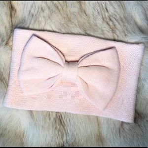 NWOT Kate Spade Light Pink Gathered Bow Scarf